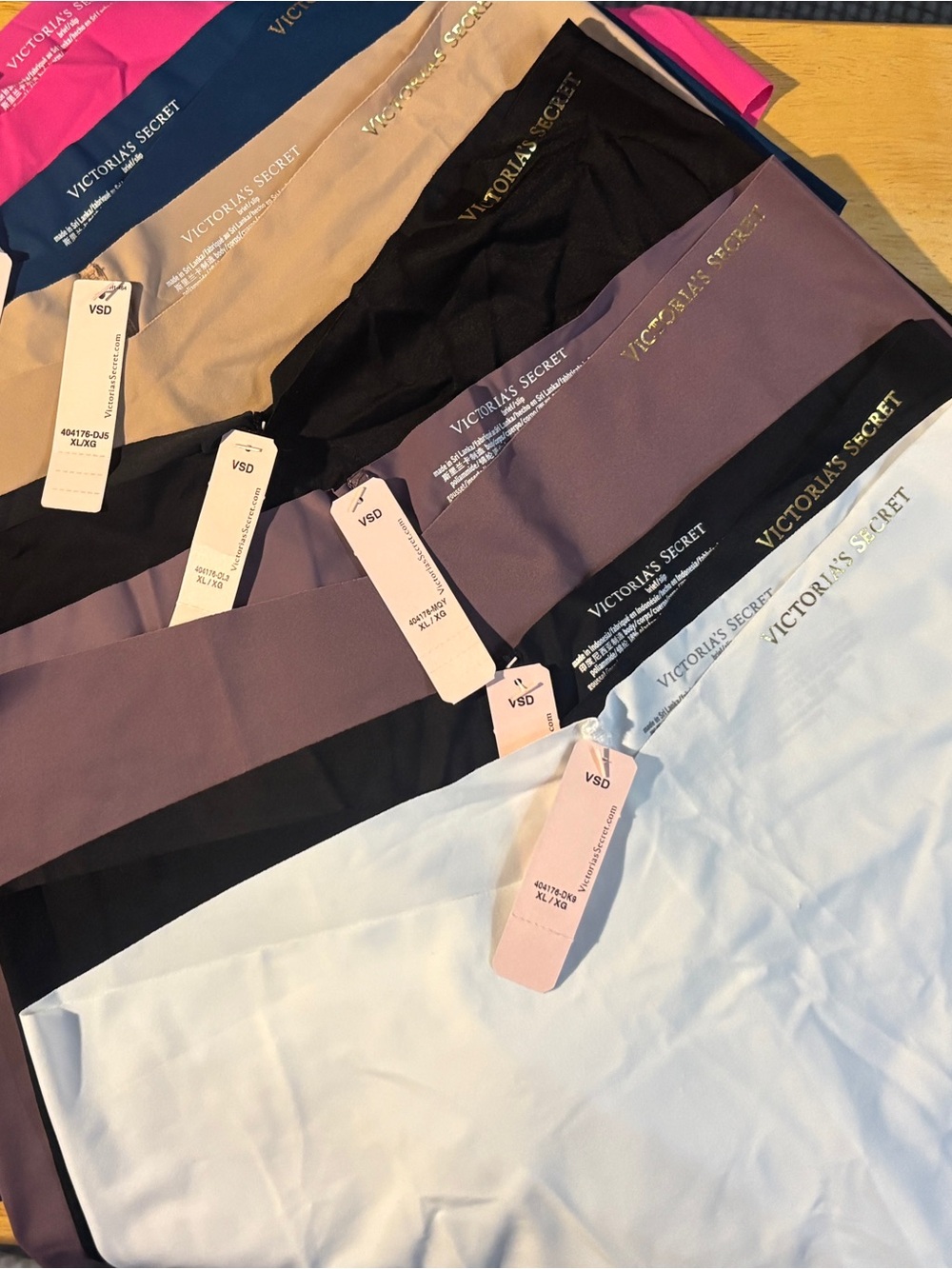 Victoria's Secret No-show, Seamless Stretch Bottoms - Multi-Color Pack